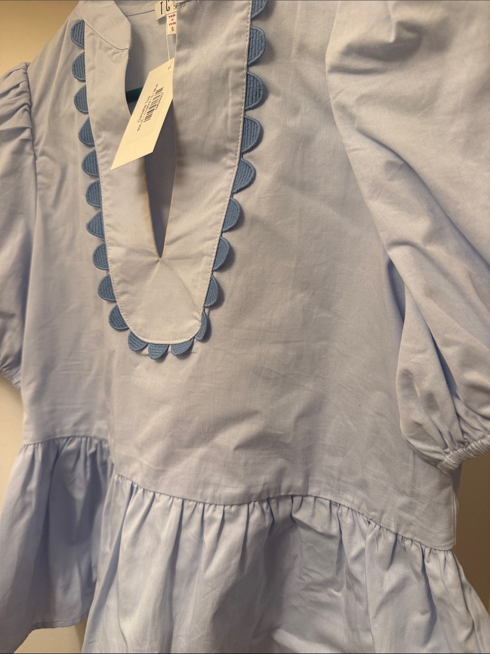 NWT TCEC Blue Scalloped Peplum Blouse Sz Sm - Picture 3 of 4